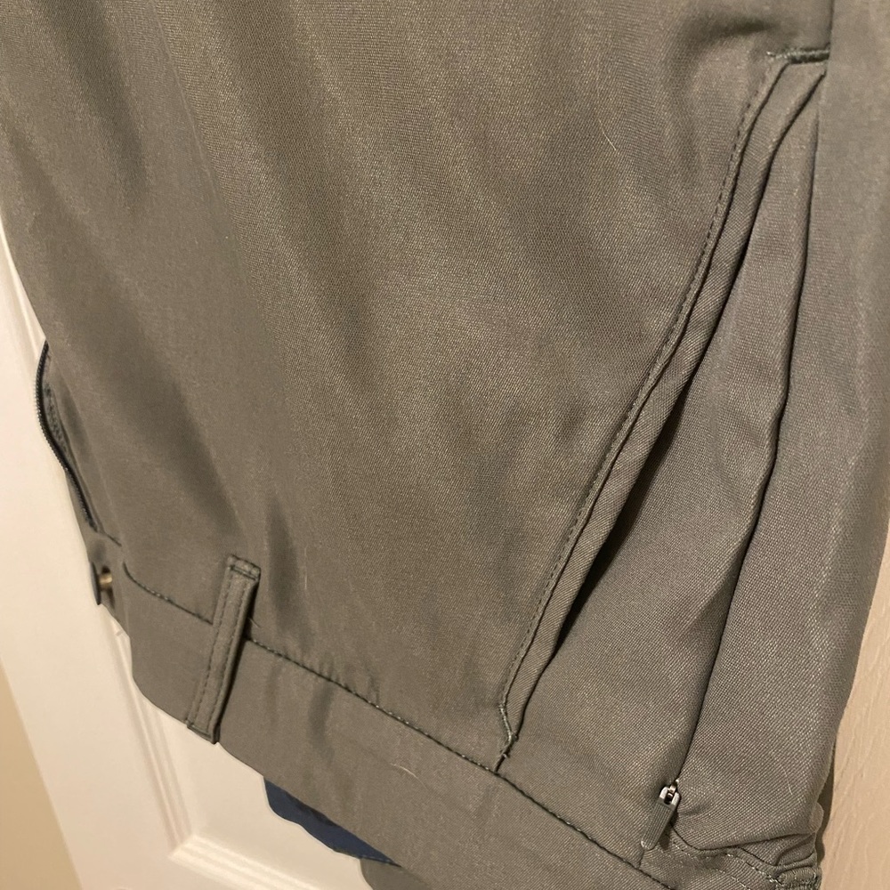Lands End Performance Pants - 38x32 NEW